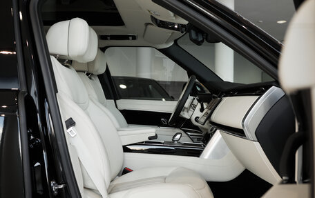 Land Rover Range Rover IV рестайлинг, 2025 год, 27 000 000 рублей, 7 фотография