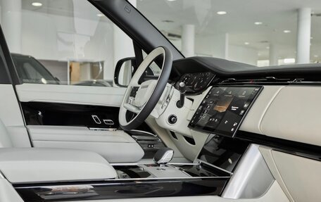 Land Rover Range Rover IV рестайлинг, 2025 год, 27 000 000 рублей, 9 фотография