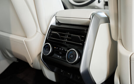 Land Rover Range Rover IV рестайлинг, 2025 год, 27 000 000 рублей, 20 фотография