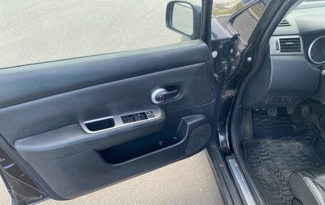 Nissan Tiida, 2010 год, 630 000 рублей, 4 фотография