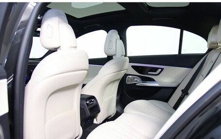 Mercedes-Benz E-Класс, 2025 год, 10 300 000 рублей, 12 фотография