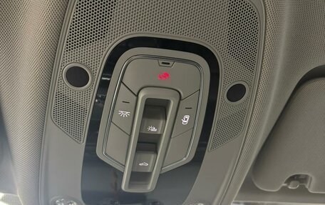 Audi Q7, 2019 год, 4 500 000 рублей, 7 фотография