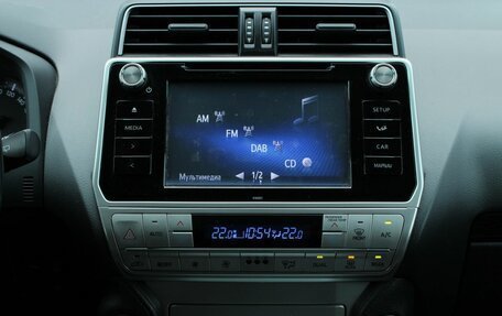 Toyota Land Cruiser Prado 150 рестайлинг 2, 2018 год, 4 050 000 рублей, 18 фотография