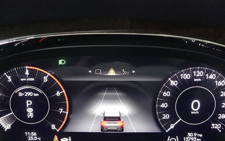 Bentley Bentayga I, 2024 год, 30 000 000 рублей, 6 фотография