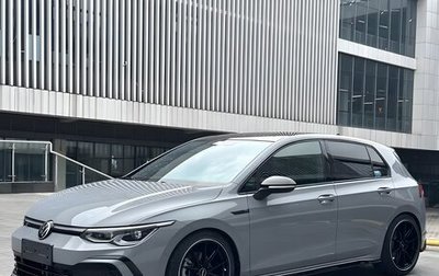 Volkswagen Golf VIII, 2022 год, 1 900 000 рублей, 1 фотография