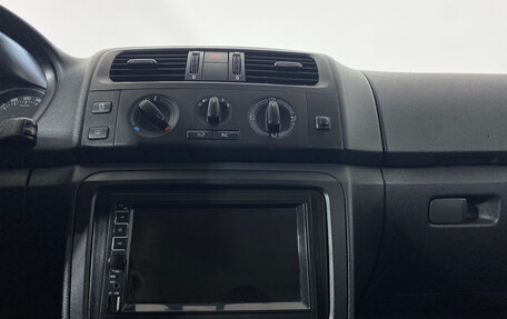 Skoda Fabia II, 2014 год, 877 000 рублей, 13 фотография