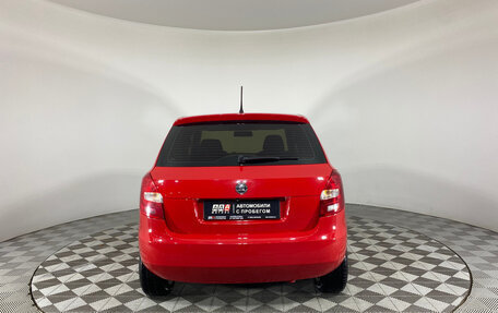 Skoda Fabia II, 2014 год, 877 000 рублей, 6 фотография