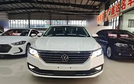 Volkswagen Lavida, 2022 год, 1 685 000 рублей, 2 фотография