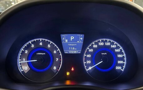 Hyundai Solaris II рестайлинг, 2011 год, 1 025 000 рублей, 12 фотография