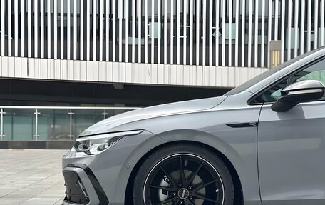 Volkswagen Golf VIII, 2022 год, 1 900 000 рублей, 7 фотография