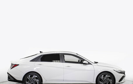 Hyundai Elantra, 2023 год, 1 998 000 рублей, 4 фотография