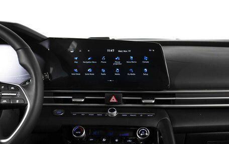 Hyundai Elantra, 2023 год, 1 998 000 рублей, 15 фотография