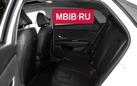 Hyundai Elantra, 2023 год, 1 998 000 рублей, 10 фотография