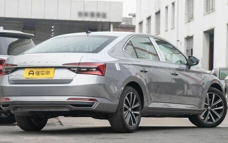 Skoda Superb III рестайлинг, 2025 год, 3 190 000 рублей, 7 фотография