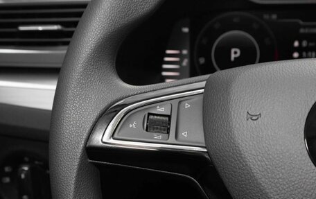 Skoda Superb III рестайлинг, 2025 год, 3 190 000 рублей, 20 фотография