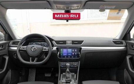 Skoda Superb III рестайлинг, 2025 год, 3 190 000 рублей, 13 фотография