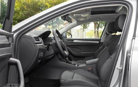 Skoda Superb III рестайлинг, 2025 год, 3 190 000 рублей, 28 фотография