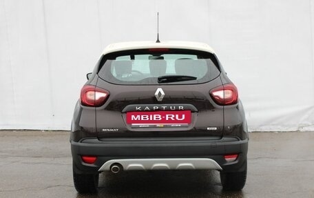 Renault Kaptur I рестайлинг, 2019 год, 1 625 000 рублей, 6 фотография