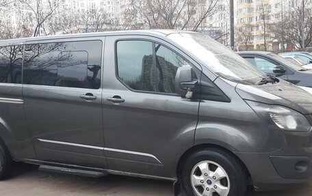 Ford Tourneo Custom I рестайлинг, 2017 год, 2 700 000 рублей, 3 фотография