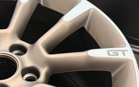 Ford Mustang VI рестайлинг, 2011 год, 3 500 000 рублей, 9 фотография