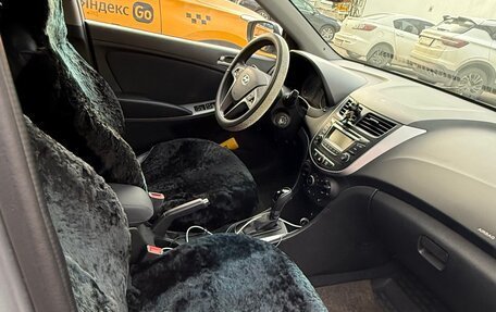 Hyundai Solaris II рестайлинг, 2016 год, 1 230 000 рублей, 1 фотография