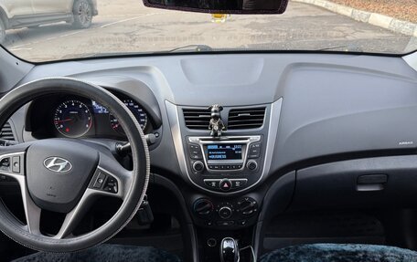 Hyundai Solaris II рестайлинг, 2016 год, 1 230 000 рублей, 4 фотография