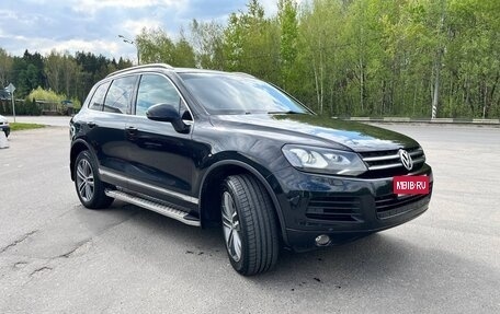 Volkswagen Touareg III, 2010 год, 1 820 000 рублей, 1 фотография