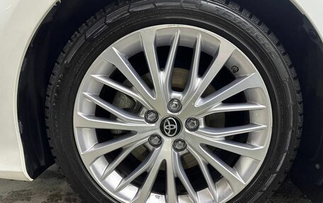 Toyota Camry, 2018 год, 2 850 000 рублей, 9 фотография