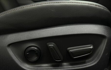 Toyota Camry, 2018 год, 2 850 000 рублей, 20 фотография