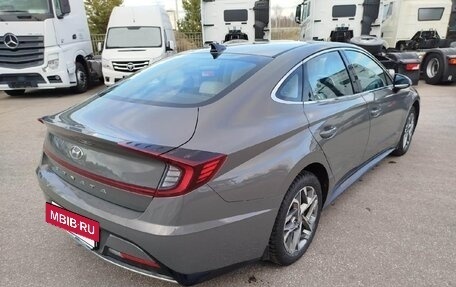Hyundai Sonata VIII, 2020 год, 2 175 000 рублей, 3 фотография