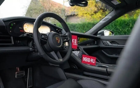 Porsche Taycan I, 2024 год, 13 950 000 рублей, 5 фотография