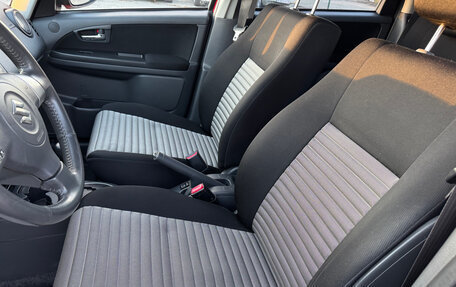 Suzuki SX4 II рестайлинг, 2010 год, 999 000 рублей, 10 фотография