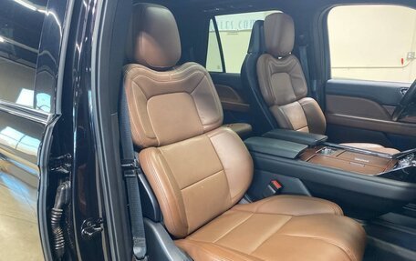 Lincoln Navigator, 2023 год, 12 986 050 рублей, 7 фотография