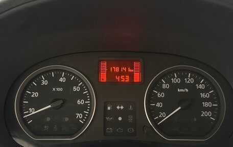 Renault Logan I, 2011 год, 470 000 рублей, 13 фотография