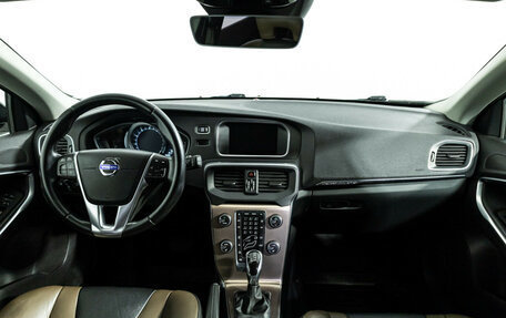 Volvo V40 Cross Country I, 2014 год, 1 479 989 рублей, 13 фотография