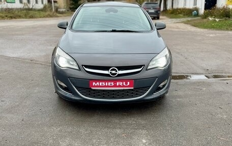 Opel Astra J, 2013 год, 1 100 000 рублей, 1 фотография