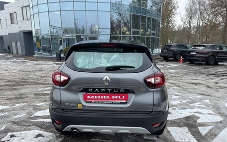 Renault Kaptur I рестайлинг, 2016 год, 930 000 рублей, 4 фотография