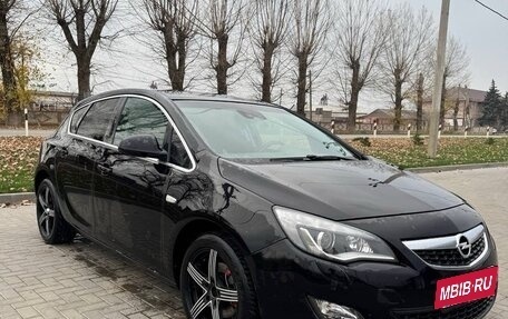 Opel Astra J, 2011 год, 650 000 рублей, 4 фотография