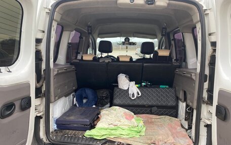 Renault Kangoo II рестайлинг, 2010 год, 745 000 рублей, 7 фотография