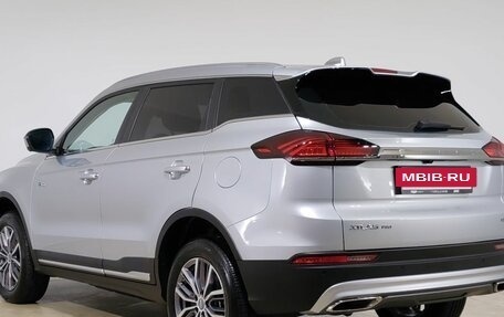 Geely Atlas, 2023 год, 2 420 000 рублей, 7 фотография