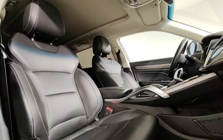 Geely Atlas, 2023 год, 2 420 000 рублей, 16 фотография