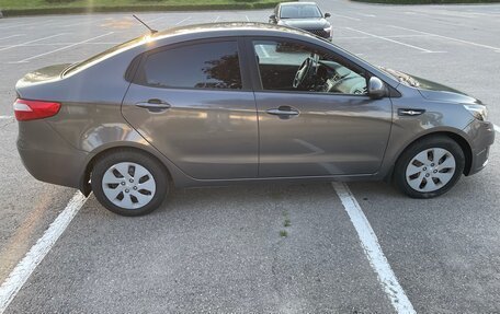 KIA Rio III рестайлинг, 2014 год, 825 000 рублей, 2 фотография