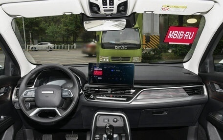 Haval H6, 2025 год, 2 360 000 рублей, 4 фотография