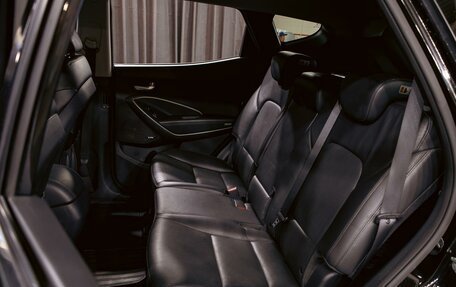 Hyundai Santa Fe III рестайлинг, 2018 год, 1 885 000 рублей, 17 фотография