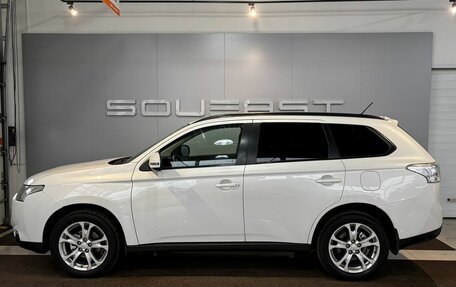 Mitsubishi Outlander III рестайлинг 3, 2012 год, 1 189 000 рублей, 4 фотография
