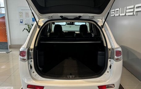 Mitsubishi Outlander III рестайлинг 3, 2012 год, 1 189 000 рублей, 8 фотография