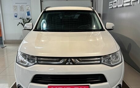 Mitsubishi Outlander III рестайлинг 3, 2012 год, 1 189 000 рублей, 2 фотография
