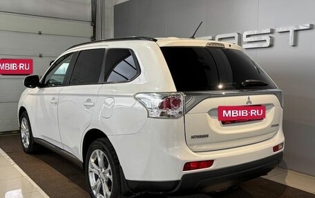 Mitsubishi Outlander III рестайлинг 3, 2012 год, 1 189 000 рублей, 5 фотография