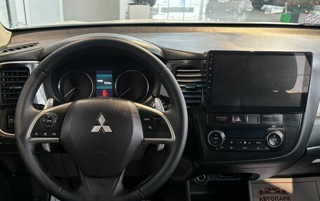 Mitsubishi Outlander III рестайлинг 3, 2012 год, 1 189 000 рублей, 17 фотография