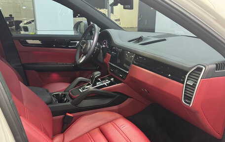 Porsche Cayenne III, 2022 год, 7 900 000 рублей, 16 фотография